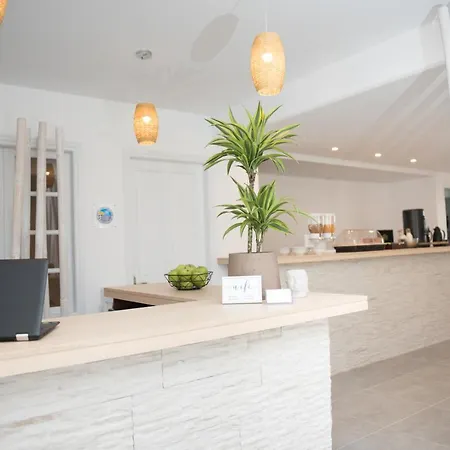 Mitos Village Aparthotel 4*