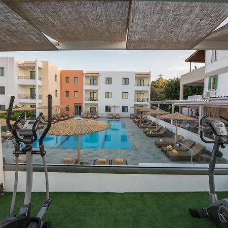 Aparthotel Mitos Village