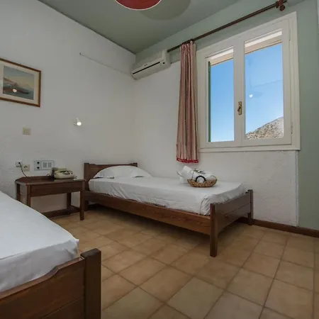 Mitos Village Aparthotel 4*
