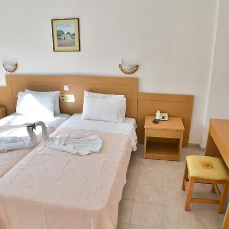 Mitos Village Appart hôtel 4*