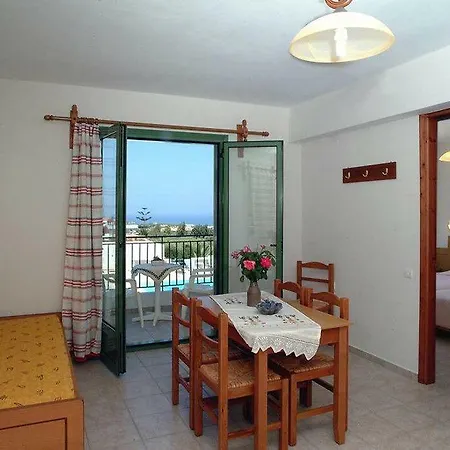 Mitos Village Aparthotel 4*